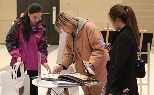 鉴黑担保网(jhdbw)·最具权威唯一维权担保平台