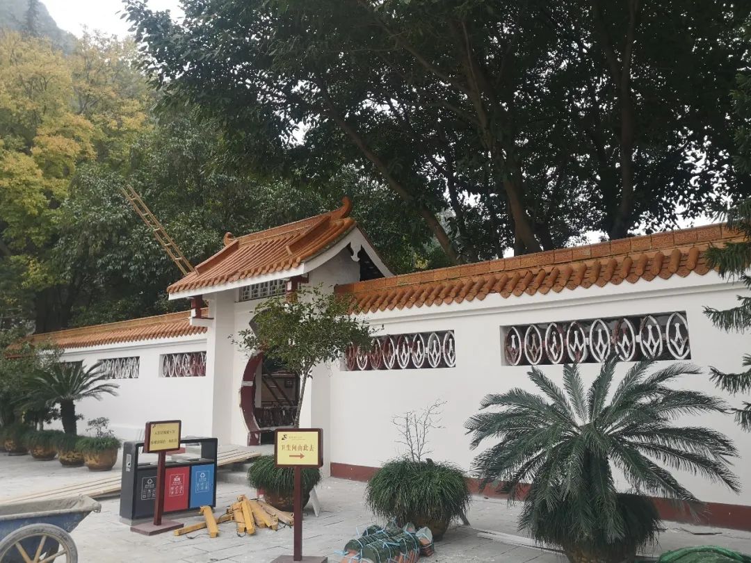 鉴黑担保网(jhdbw)·最具权威唯一维权担保平台