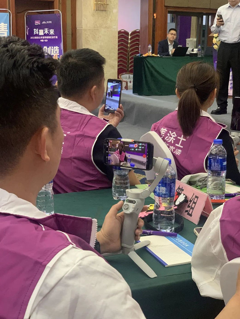 鉴黑担保网(jhdbw)·最具权威唯一维权担保平台